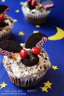 bat cup cake