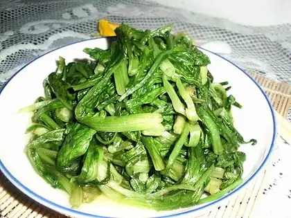 stir-fried vegetable with wheat and vegetable