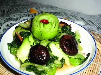 Mushrooms and green vegetables