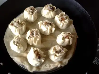 steamed dumpling