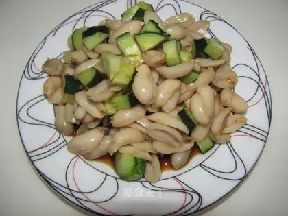 peanut salad