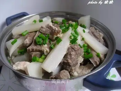 Stewed pork lung with white radish