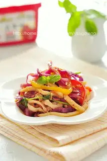 Shredded squid with Korean spicy sauce