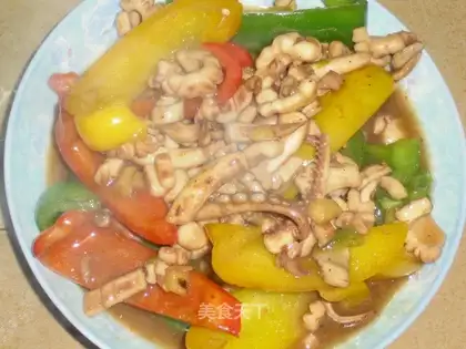 stir-fried squid with colorful peppers