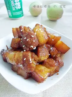 Braised pork with beer