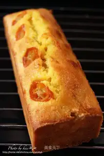 Kumquat pound cake