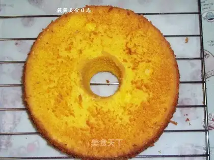 Yogurt Qifeng Cake