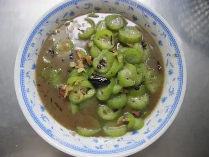 Garlic towel gourd