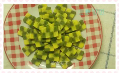 Matcha check cookies