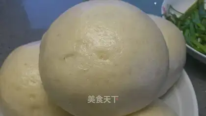 steamed steamed buns