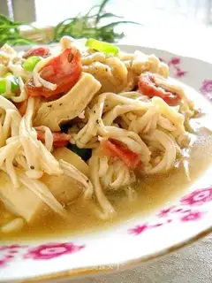 Stewed frozen tofu with mushroom mushroom