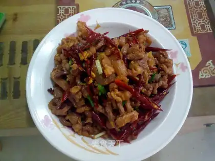 Spicy beef tendon