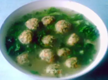 Vegetarian meatball soup