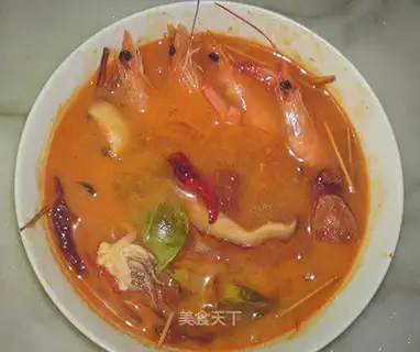 tom yum soup