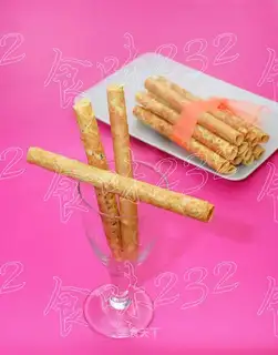 Delicious egg roll
