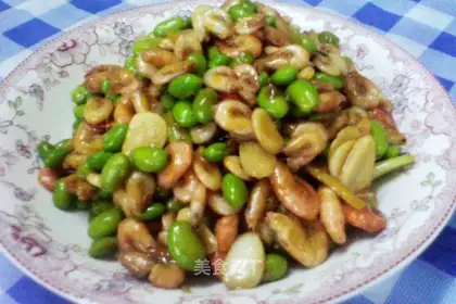 stir-fried river shrimp with edame