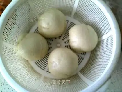 steamed steamed buns
