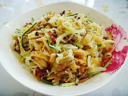Fried pancakes with shredded pork