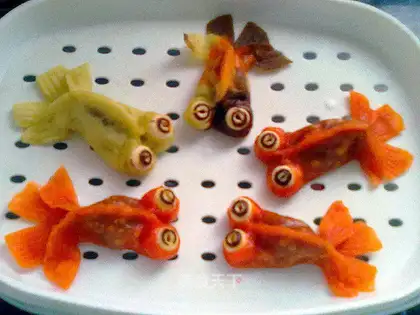 Colored goldfish steamed buns
