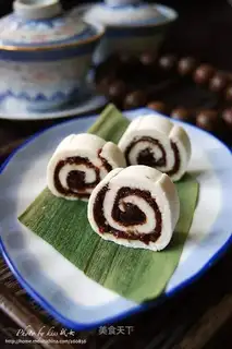 Palace milk roll
