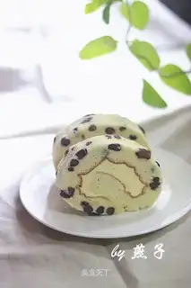 Honey Red Bean Qi Feng Cake Roll