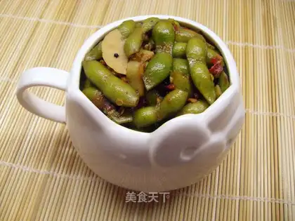 Spicy edamame