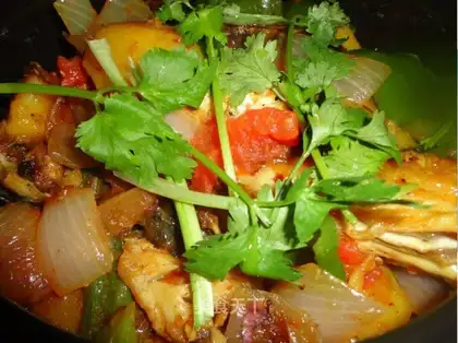 Fish Head Stewed with Coffee