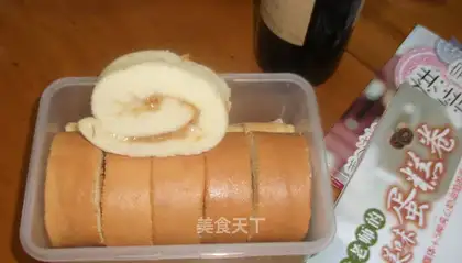 Qi Feng Cake Roll