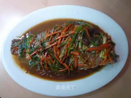 Braised tilapia
