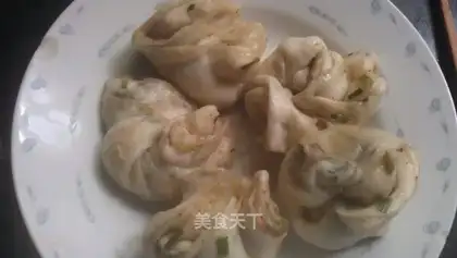 Spiced flower roll