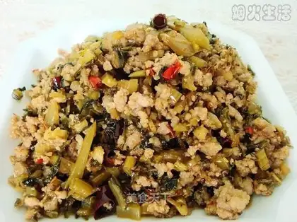 stir-fried pork with pickled cabbage
