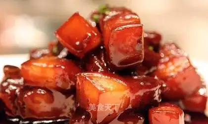 Braised pork with less oil