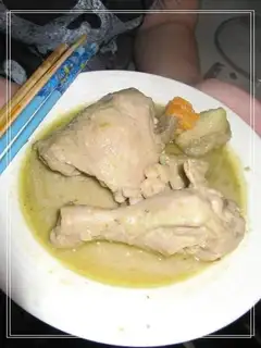 Green curry chicken