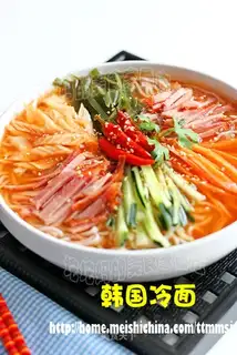 Korean cold noodles