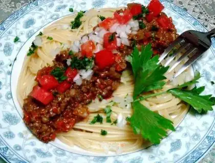 spaghetti bolognese