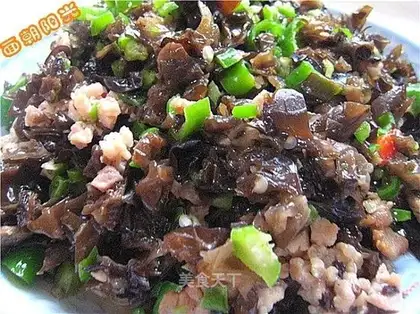 stir-fried fungus
