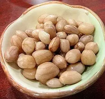 Spiced peanuts