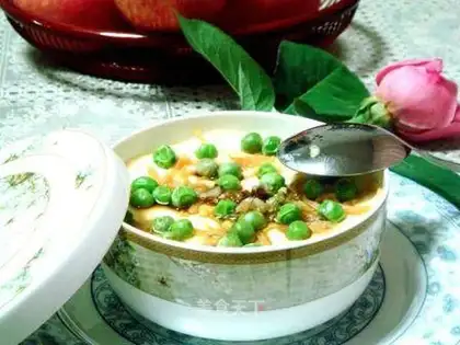 Egg custard with scallops and beads