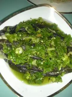 Hand-shredded roasted pepper and eggplant