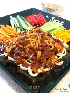 Shanzhai casual version of fried sauce noodles