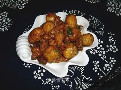 Roasted pork with taro