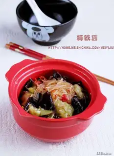 Fish-flavored loofah vermicelli pot
