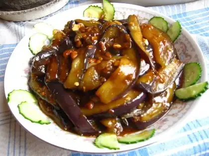 braised eggplant in soy sauce