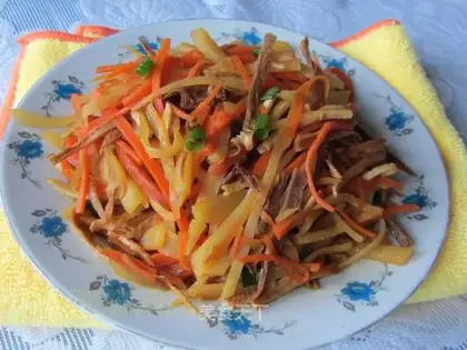stir-fried shredded potatoes