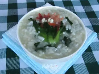 Congee with dried vegetables and pork