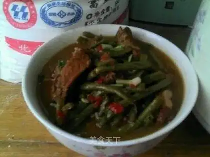 Ribs with bean and sand tea sauce
