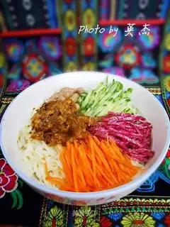 Eggs and vegetables fried sauce noodles