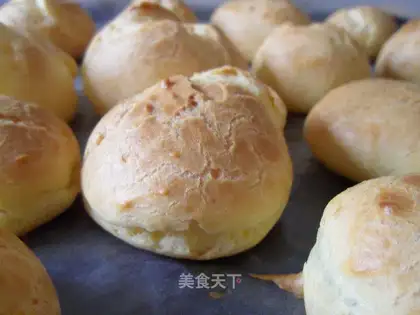 cream puffs