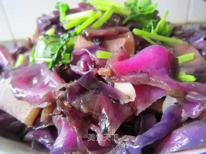 cabbage and potato chips