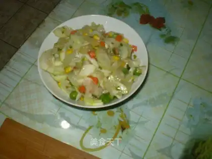 Fried miscellaneous vegetables bloom at night